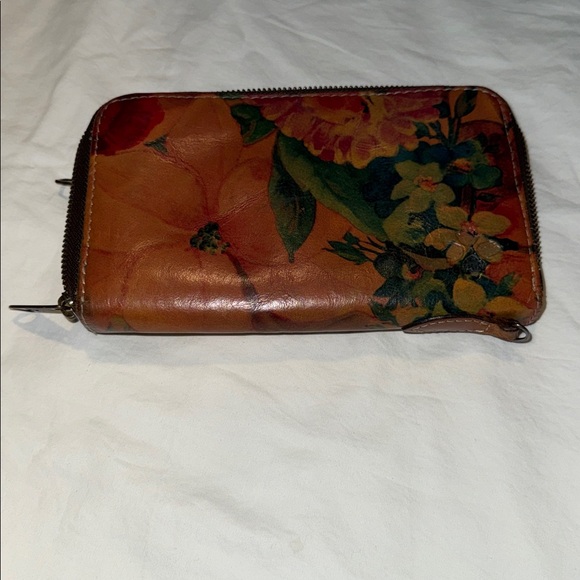 Patricia Nash Floral Multi Pock Zip Wallet EUC - Picture 2 of 16